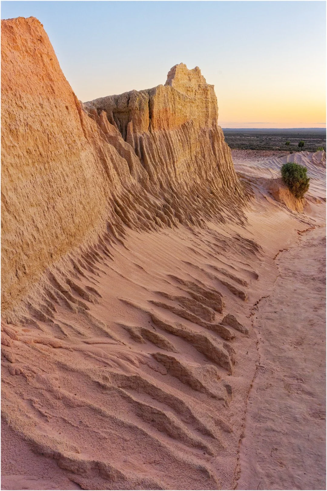 Lake Mungo