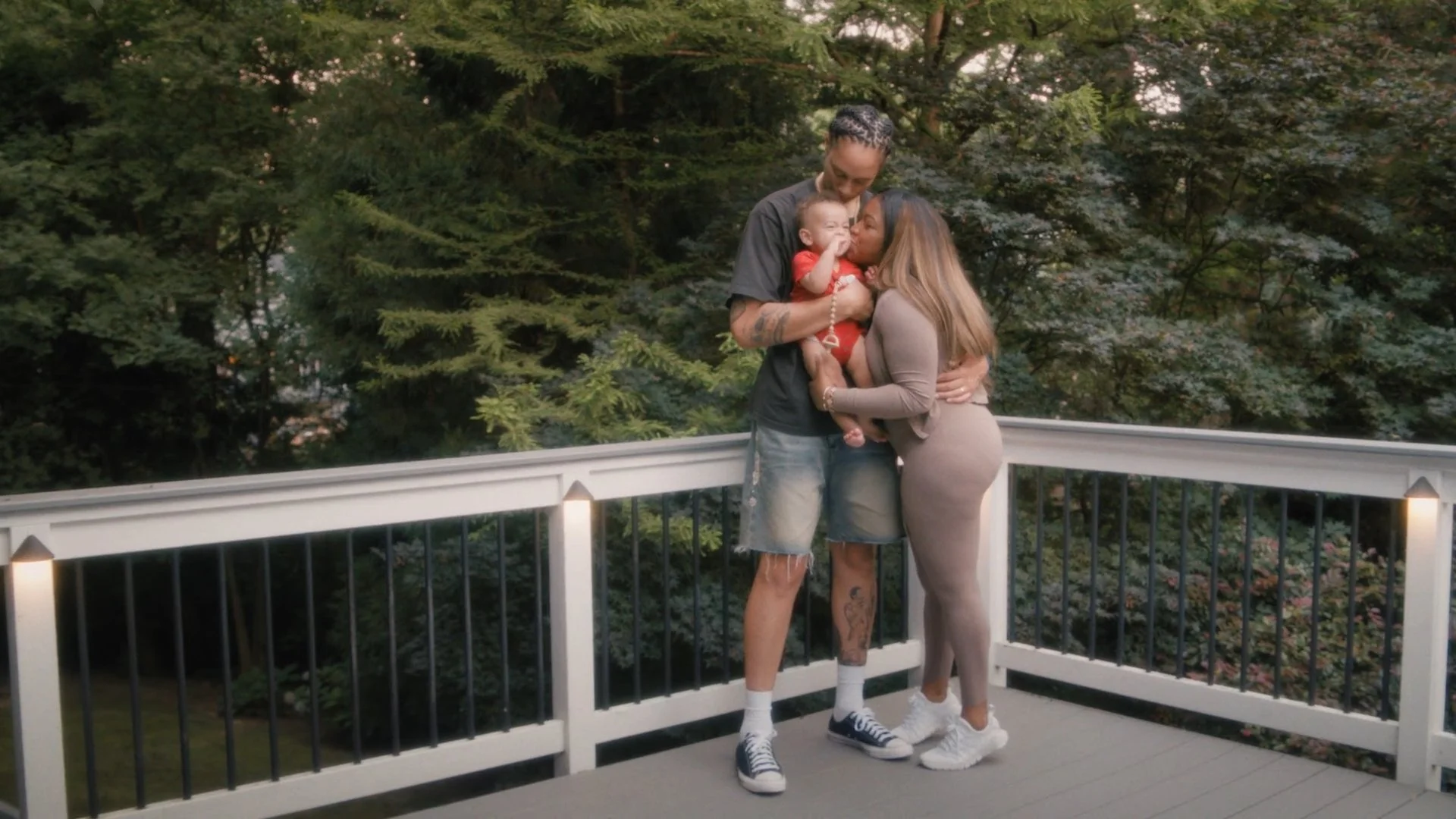 WNBA x BRITTNEY GRINER "PRIDE IS LOVE"