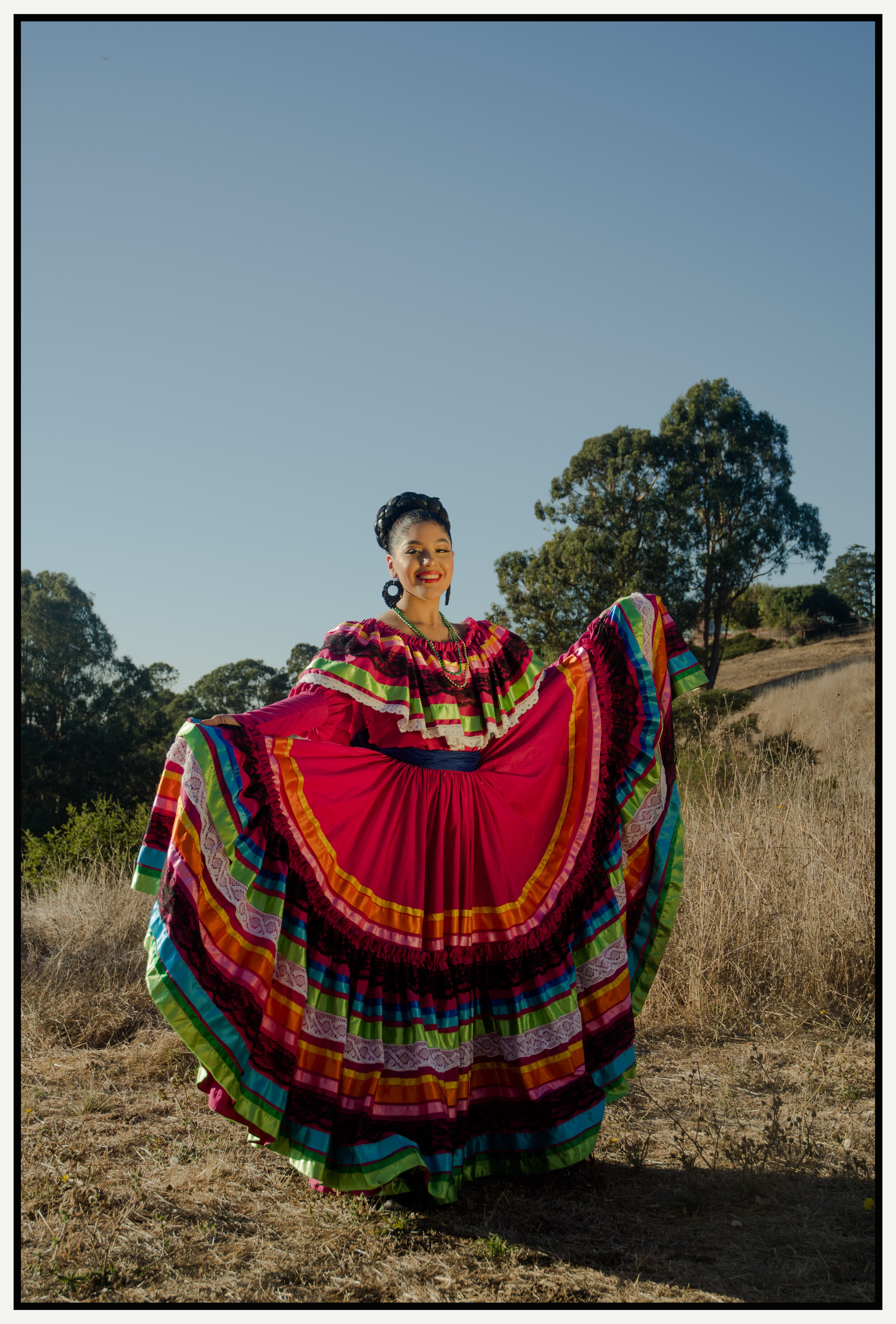 FOLKLORICO — CRISTINA