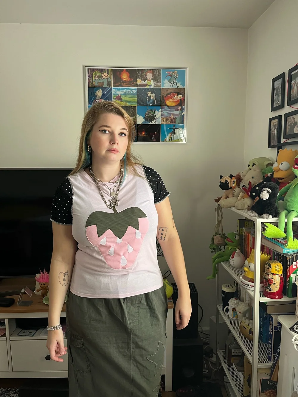 Pink Strawberry Tee (L) — Maddy Page Knitwear