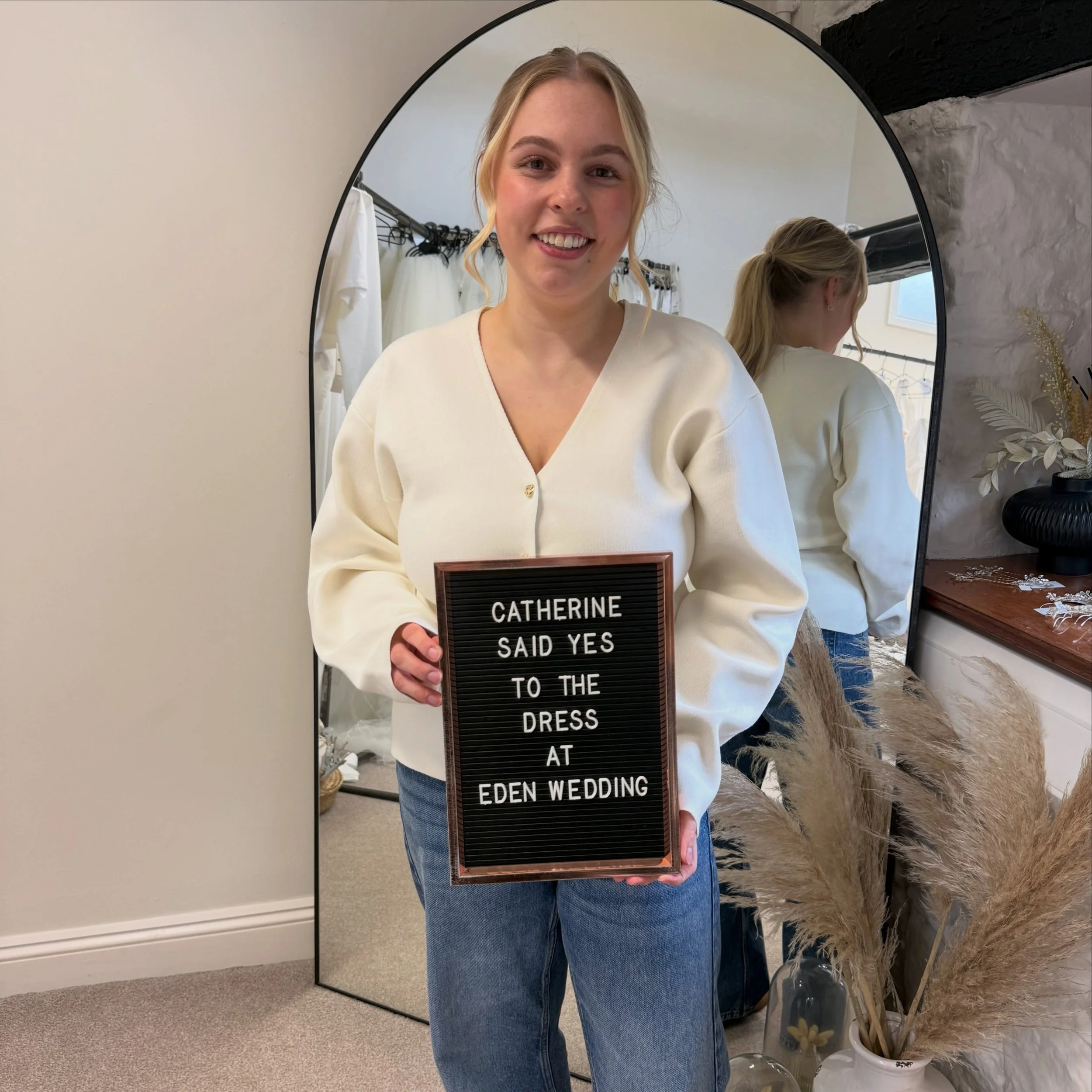 C A T H E R I N E

Catherine found her dream dress today, and she looked beautiful. I&rsquo;m already excited for her wedding pics! 

Congratulations Catherine, thanks for choosing Eden Wedding xxx

#weddingdress #weddingplanning #bridal #lakedistric