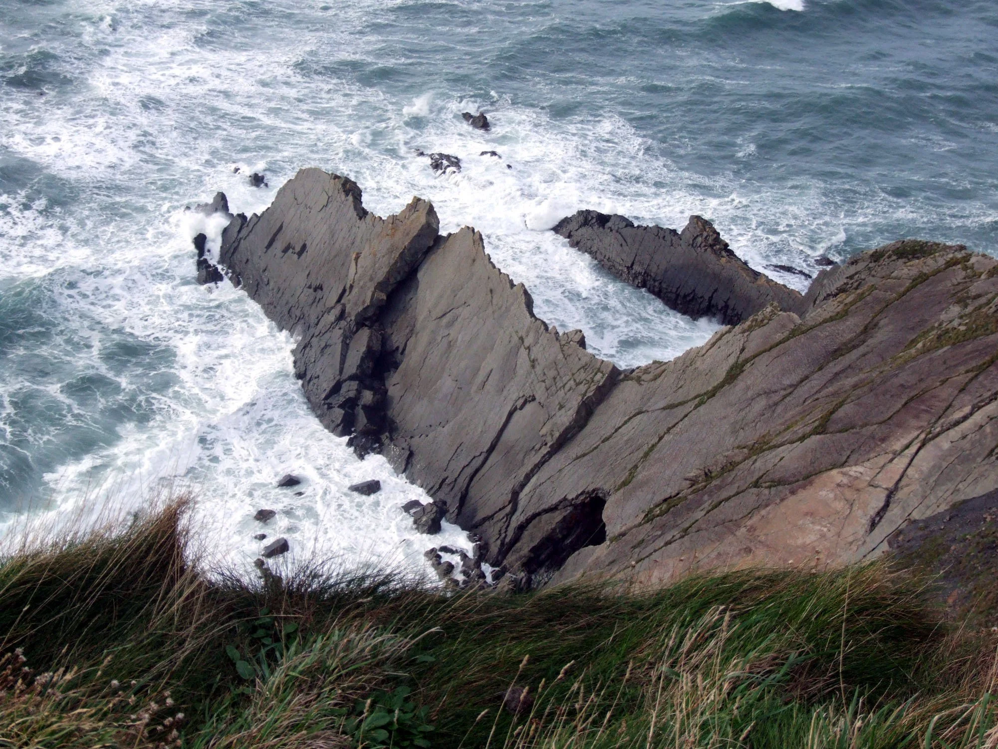 Razor Rocks at Morwenstow