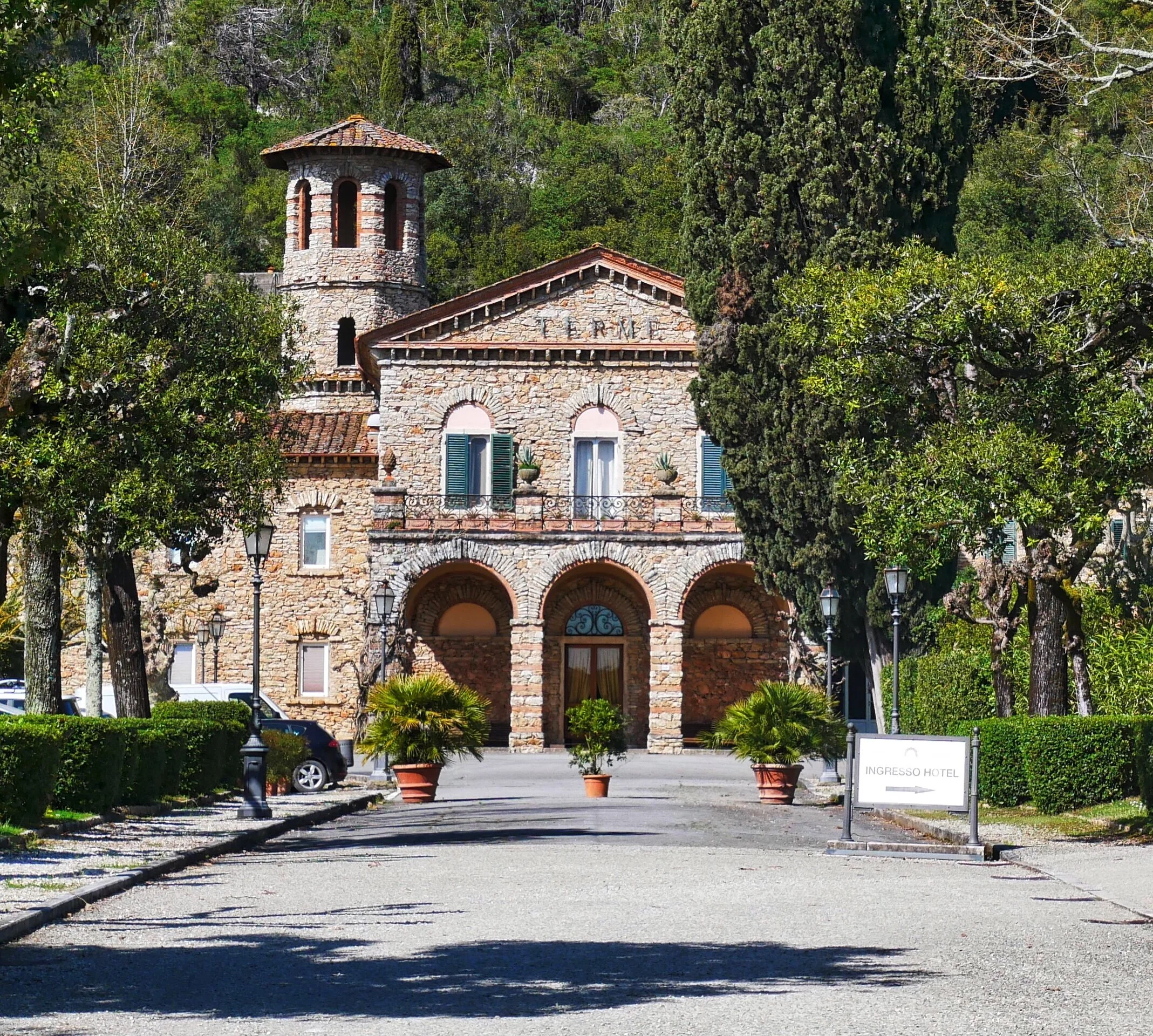 Tuscany in Style 1 - Grotta Giusti