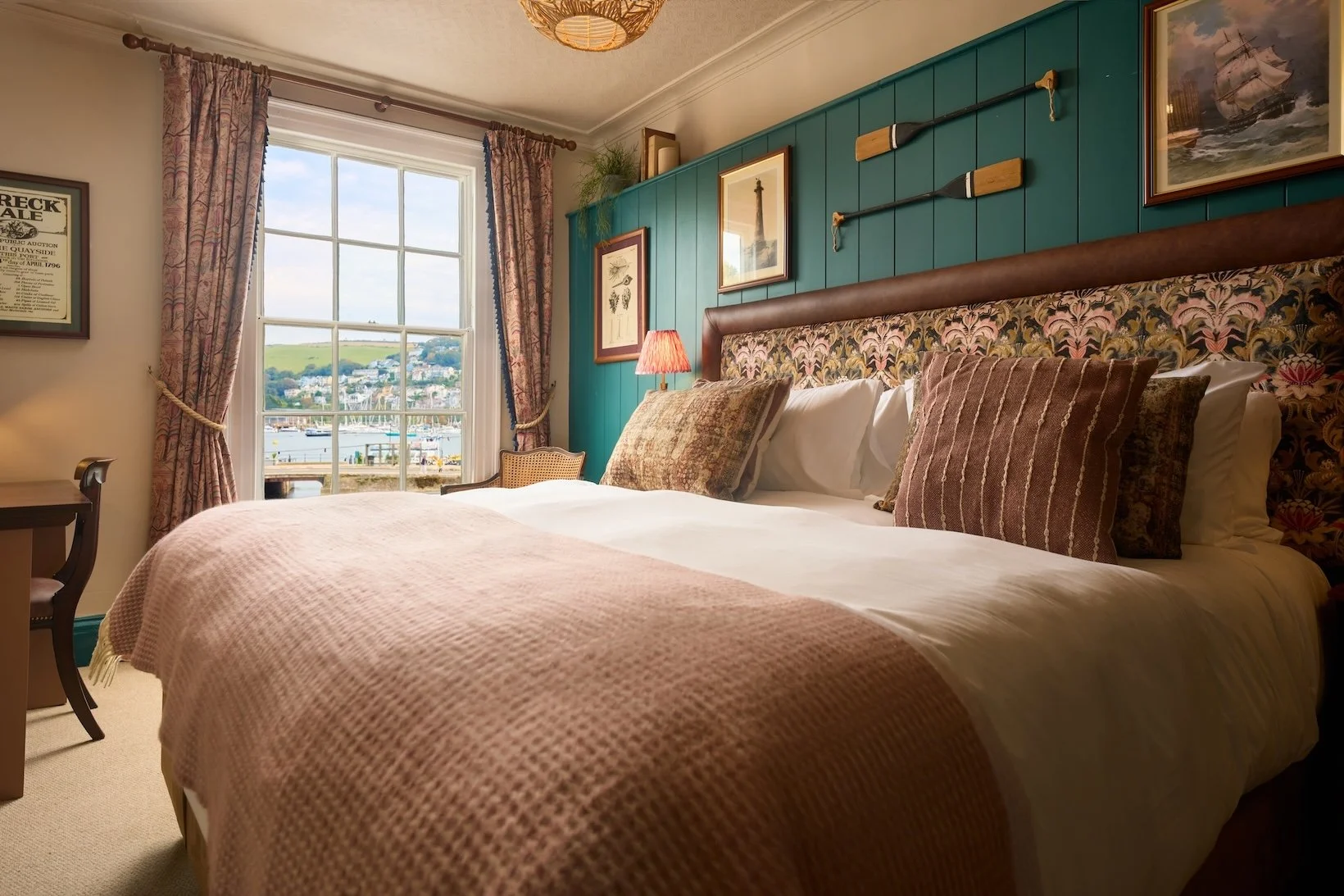 Royal Castle - Refurbishment bedroom.jpg