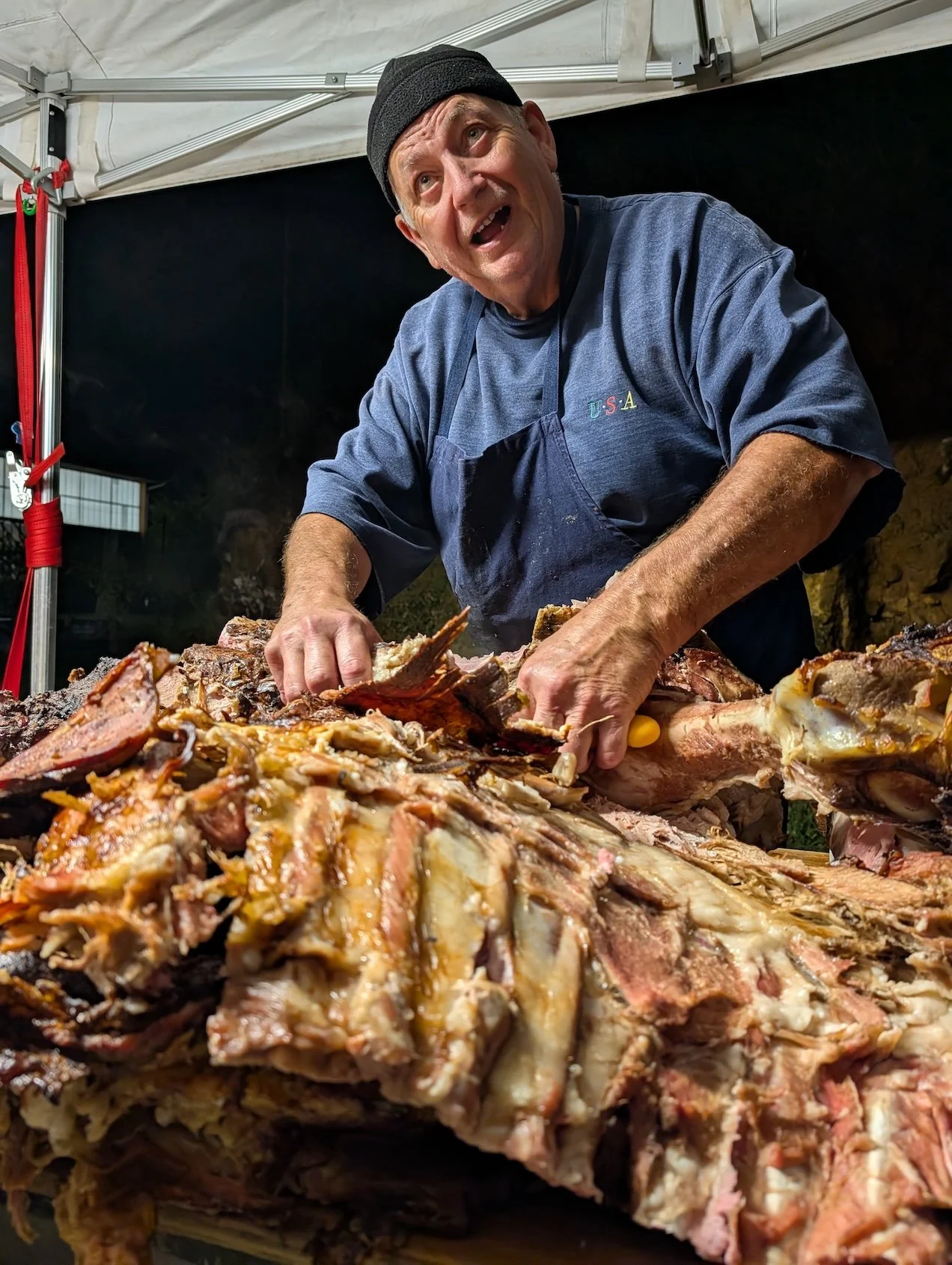 Barbecuing veal - Domme Bastide Festival