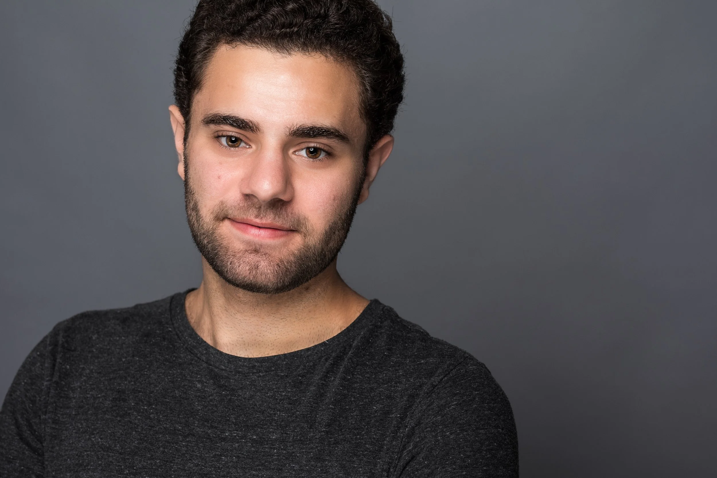 Elliot White Headshot 02.jpg