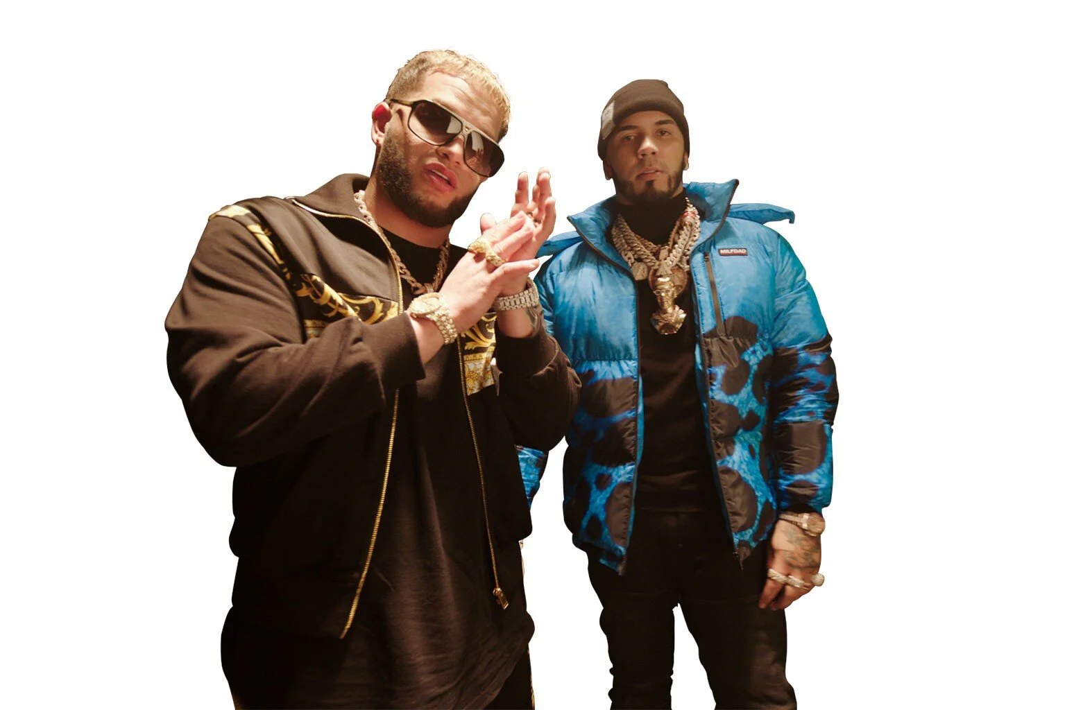 Anuel AA y Casper Magico hacen magia con su nueva colaboración 'Sola &amp; Vacía'
