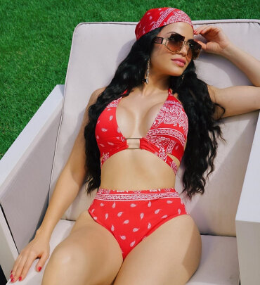 Natti Natasha estrena video de "Qué Mal te Fue"