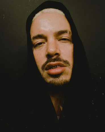 J Balvin estrena video para el sencillo musical 'Negro'