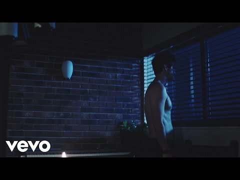 Reik - Con La Falta Que Me Haces (Video Oficial)