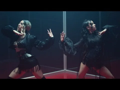 Las Villa Ft. Beele - Caníbales (Video Oficial)