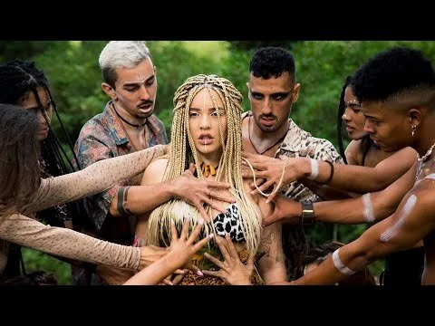 Karen Mendez - Deja Vu (Video Oficial)