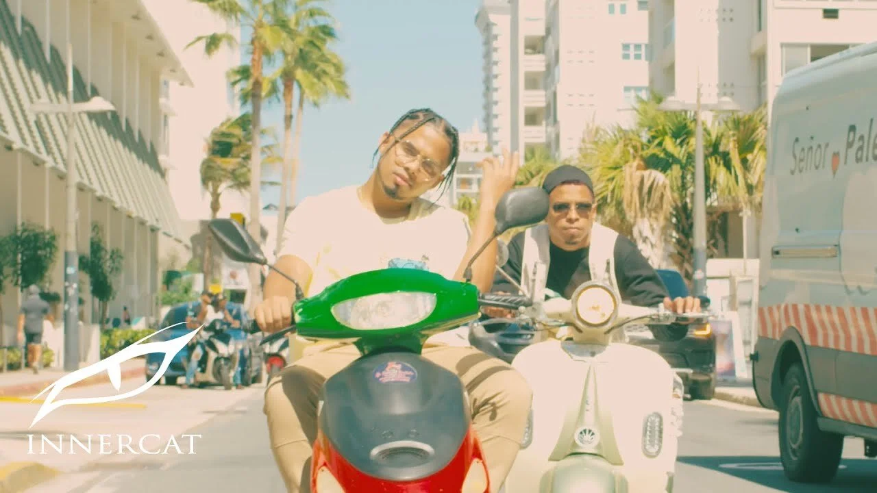 Felo Blonck Ft. Jamby El Favo - YOYO (Video Oficial)