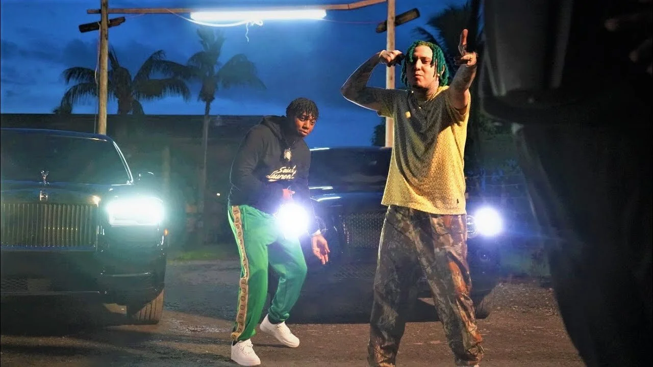 Lary Over Ft. Fredo Bang - 21 (Video Oficial)