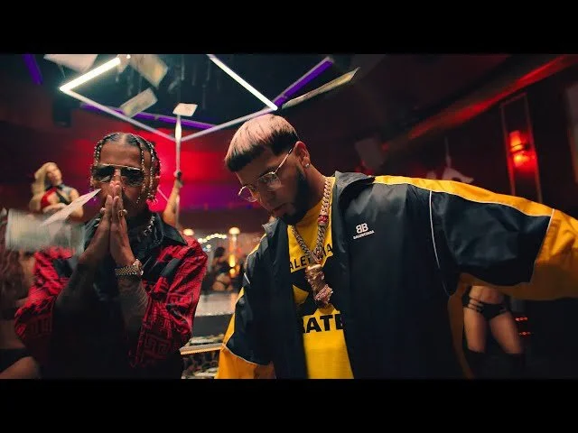 Rauw Alejandro Ft. Anuel AA - Reloj (Video Oficial)
