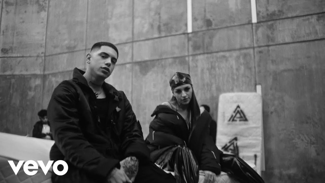 ECKO Ft. Cazzu - Cama Vacia (Video Oficial)