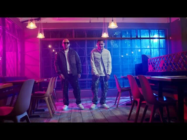 Angel Y Khriz - Tócate Tu Misma (Video Oficial)