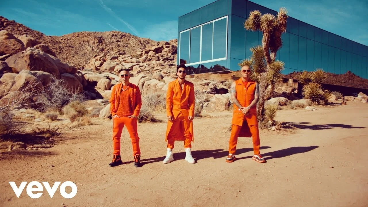 Prince Royce Ft. Wisin y Yandel - Una Aventura (Official Video)