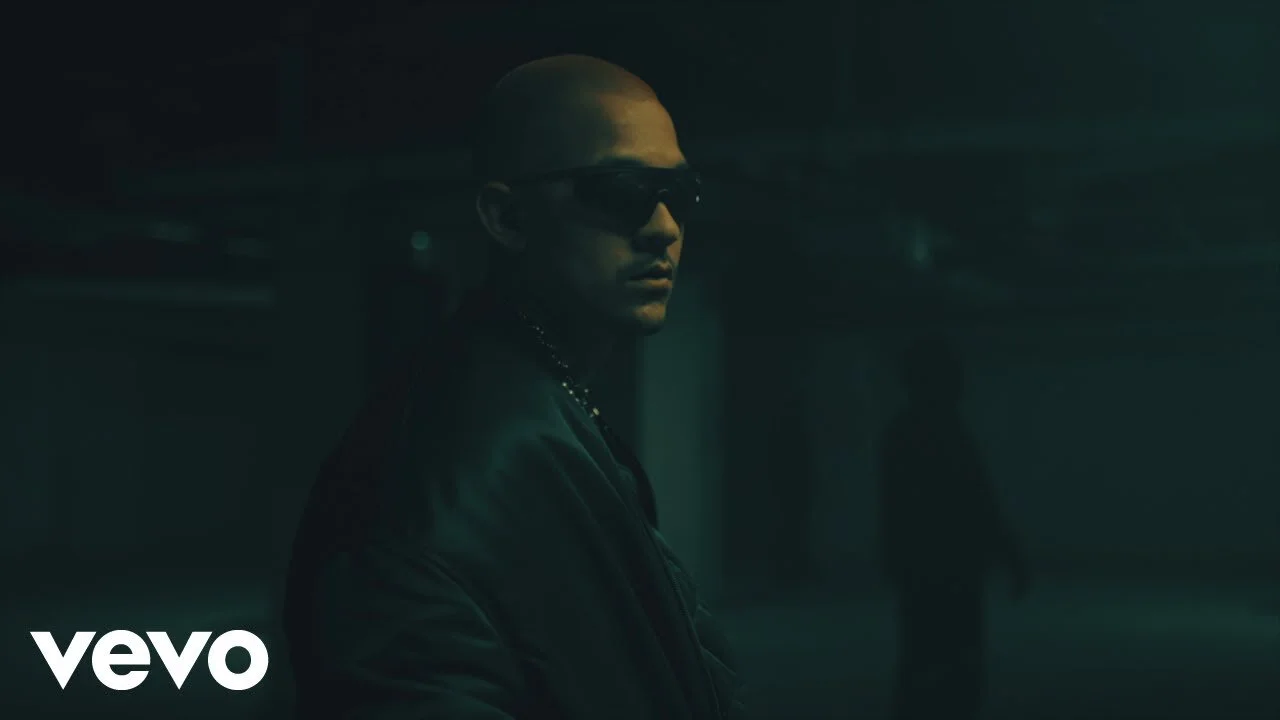 Tainy Ft. Álvaro Díaz y Feid - A Mí También (Video Oficial)