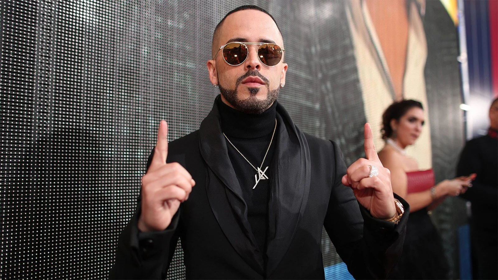 Yandel despedirá el año con un evento virtual