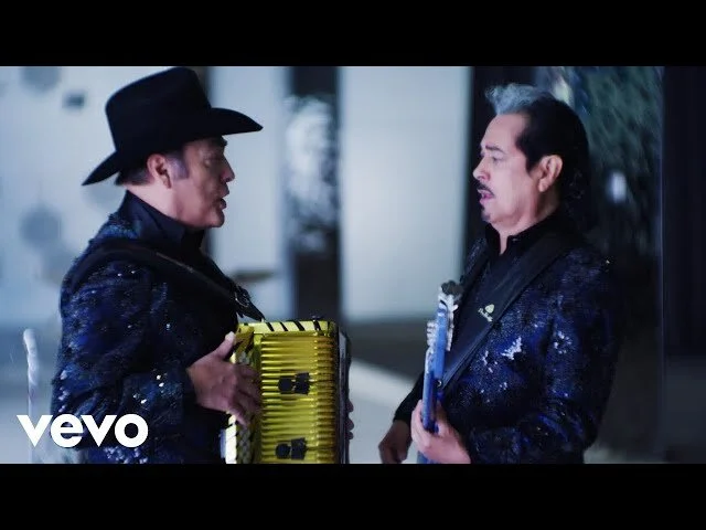 Los Tigres Del Norte - La Reunión (Video Oficial)
