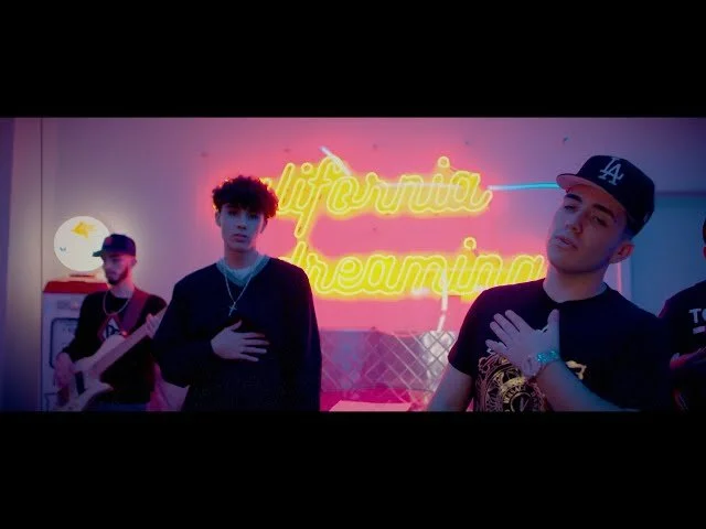 Eslabon Armado Ft. DannyLux - Jugaste y Sufri (Video Oficial)