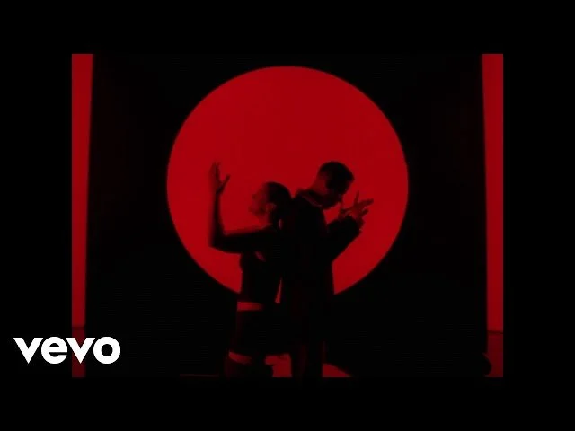 Romeo Santos y Rosalia - El Pañuelo (Video Oficial)