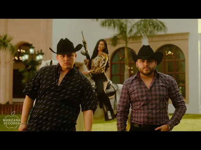 Grupo Los De La O Ft. Gerardo Ortiz - Area 81 (Video Oficial)