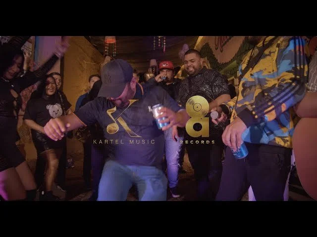 Abraham Vázquez y Tony Aguirre - 1+1=0 (Video Oficial)