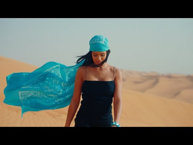 Lucenzo - Sola (Video Oficial)