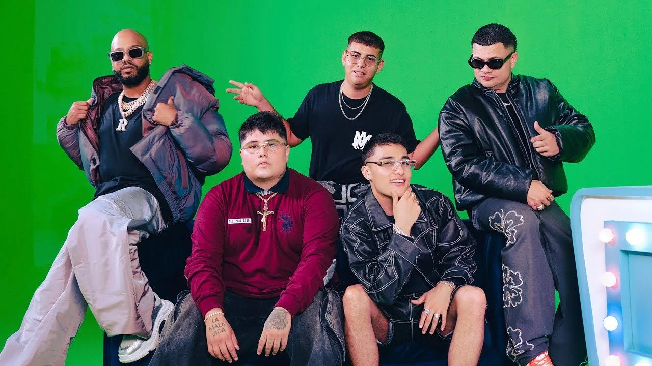 El Malilla, Yeyo, Jowell y Randy, Rockwell - B de Bellako Remix (Video Oficial)