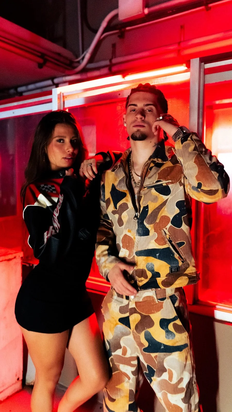 Rowma sigue dominando el Trap con su nuevo sencillo "Gato Nuevo"