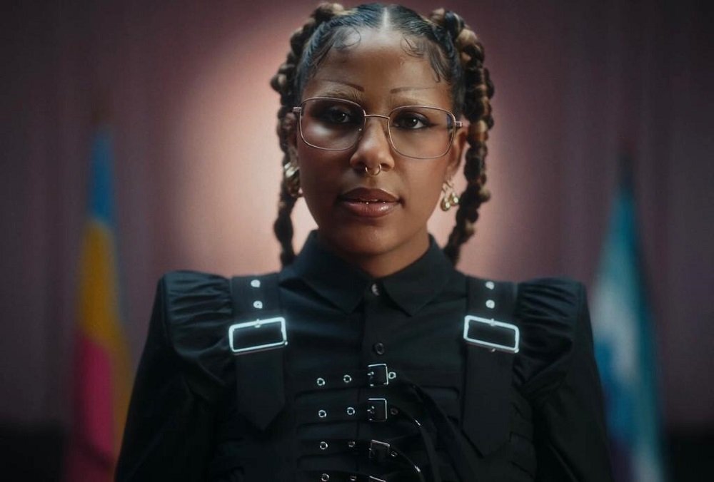 Tokischa alza su voz a favor de las personas que sufren discriminación en nueva campaña — Quality Music Latino - Jarastyle