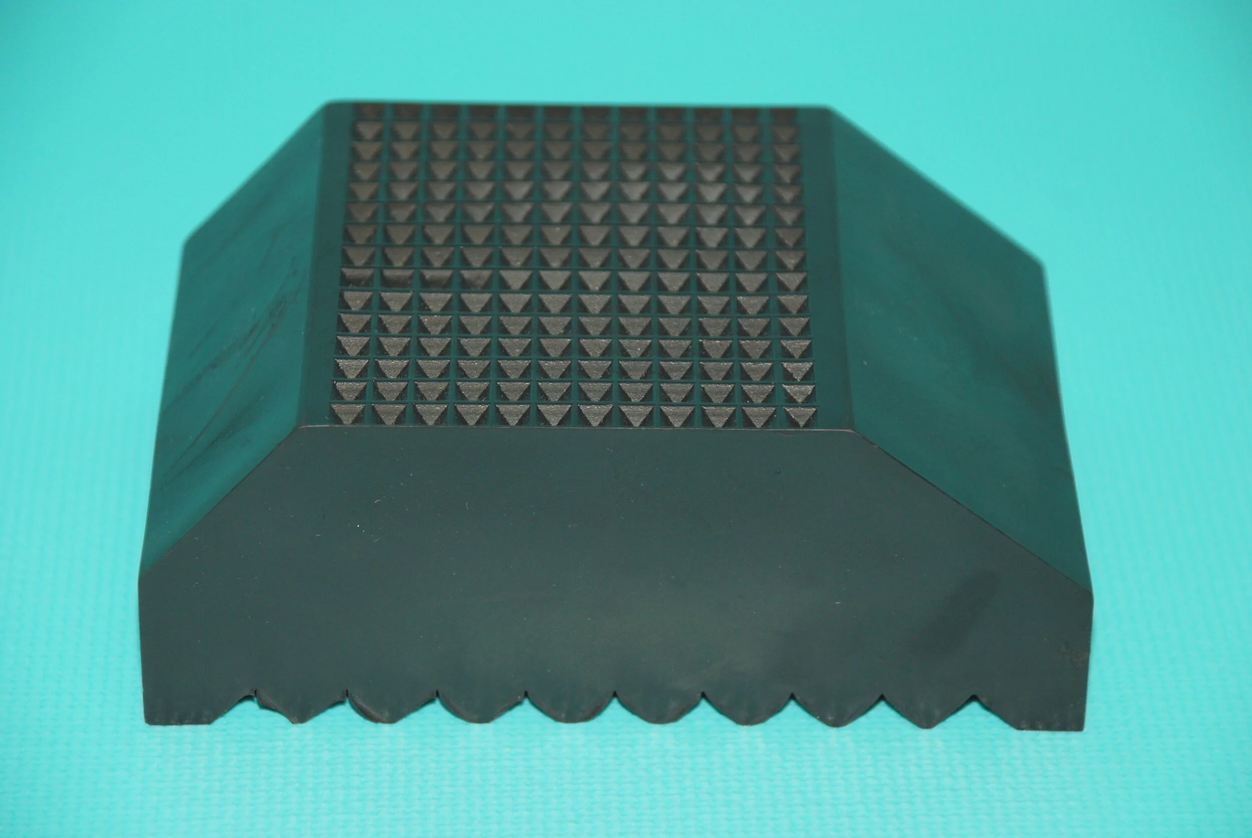 Kickoff Tee Platform - Soccer