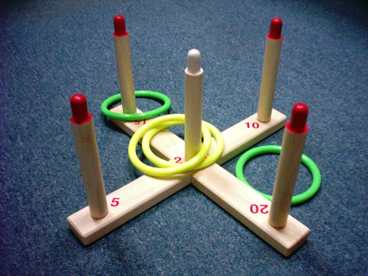 Deluxe Ring Toss Game