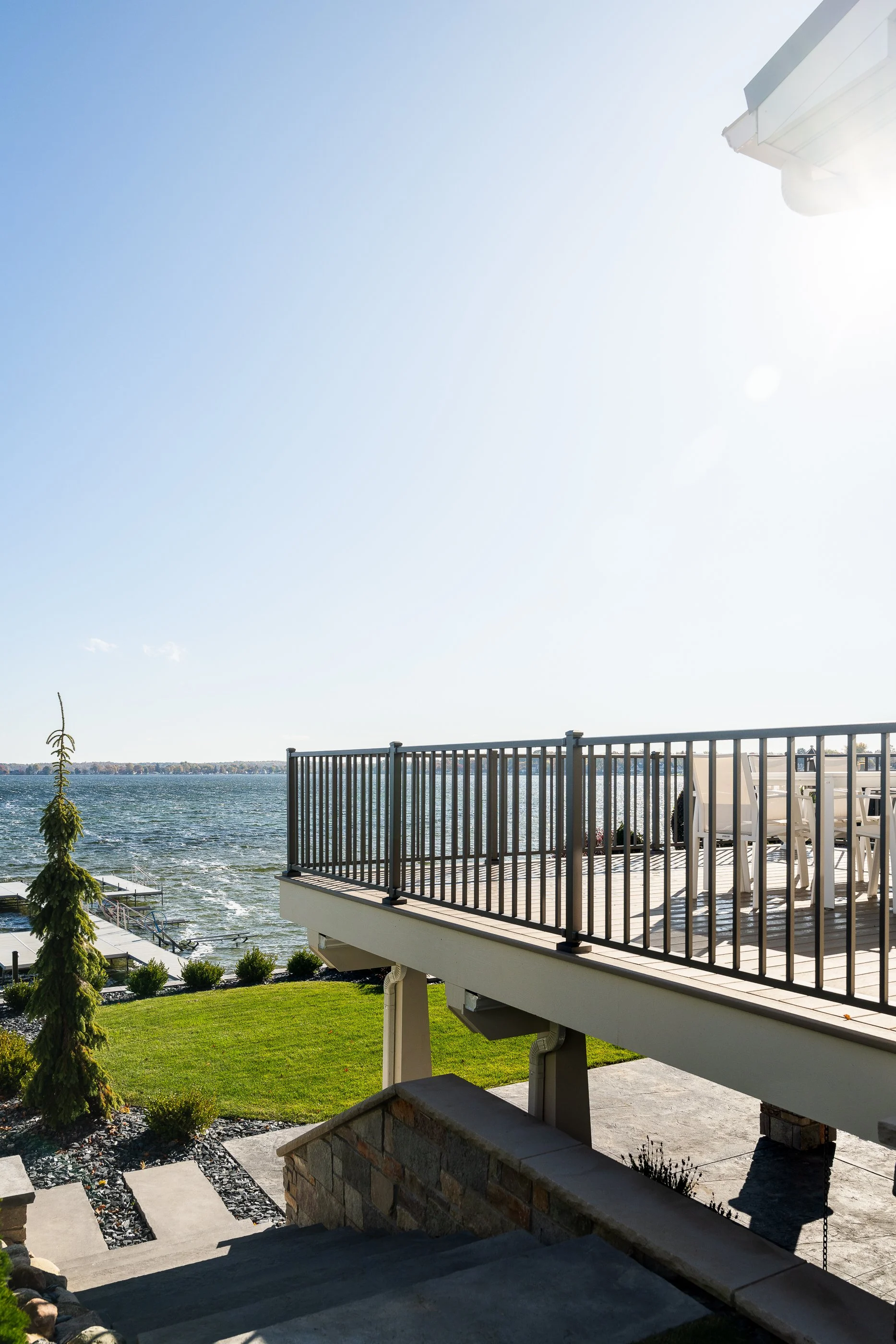 Amber Lisowicz Design Lakeside Living 105.JPG