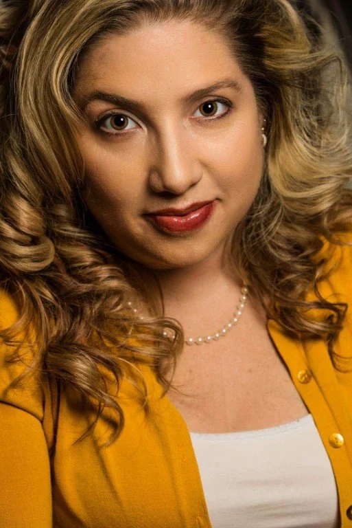 Mia Radabaugh Headshot