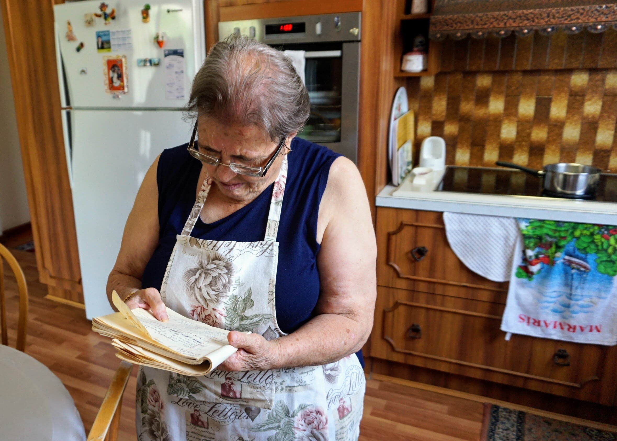 Revani pastasi, semolina and coconut syrup cake