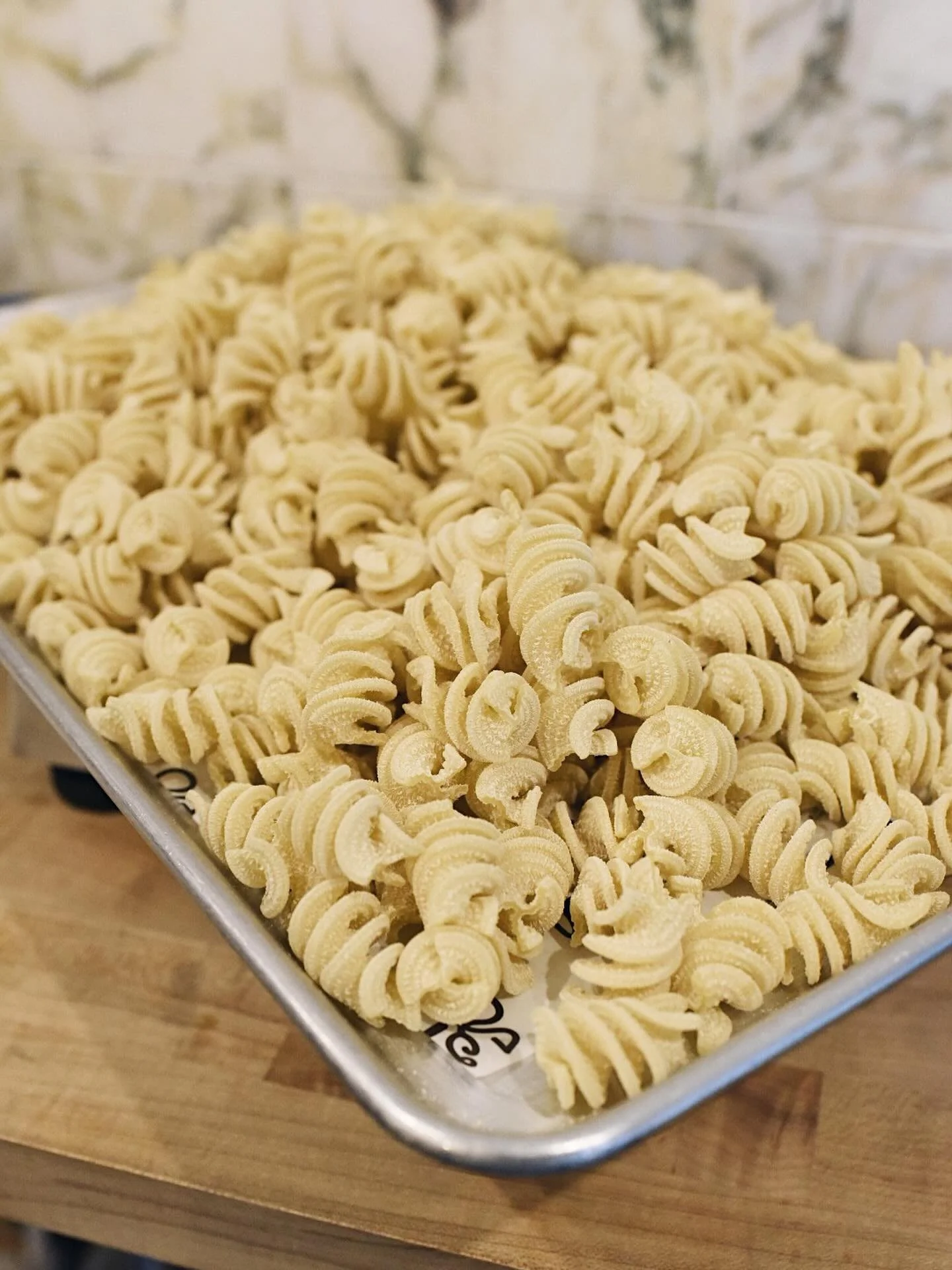 New shape unlocked 🔓
Meet fusilloni - fusillis big brother! Larger, wider &amp; bigger grooves that pair perfectly with a hearty sauce. Come see us this weekend from 10-6! The traffic may look a little different with the VA 10-miler, but we&rsquo;re