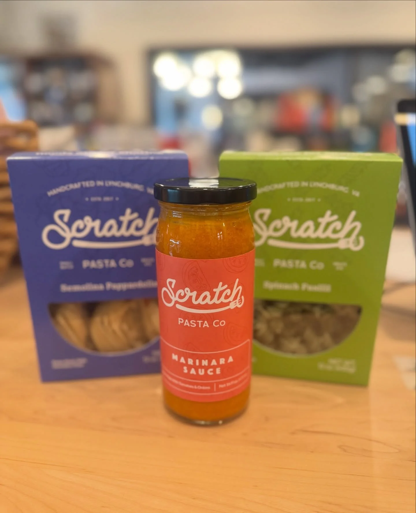 Giveaway alert - Super Bowl addition! To enter, comment with your winner (blue for Patriots &amp; green for Seahawks) &amp; final score. The person with the closest guess wins! Enter now through Sunday, winner will be announced next week! 💚🏈💙