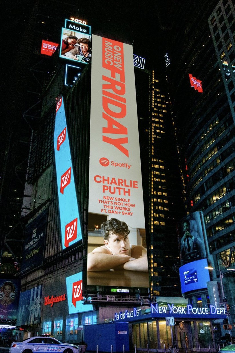 CHARLIE PUTH IN TIMES SQUARE