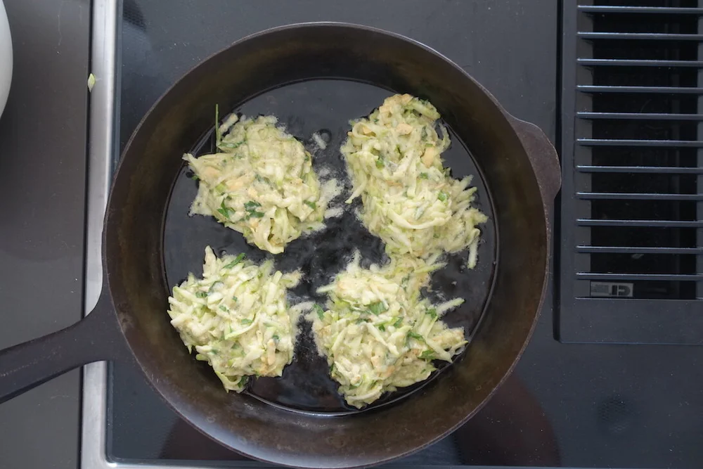 mintandsumac-zucchini-latke-mucver-4.JPG