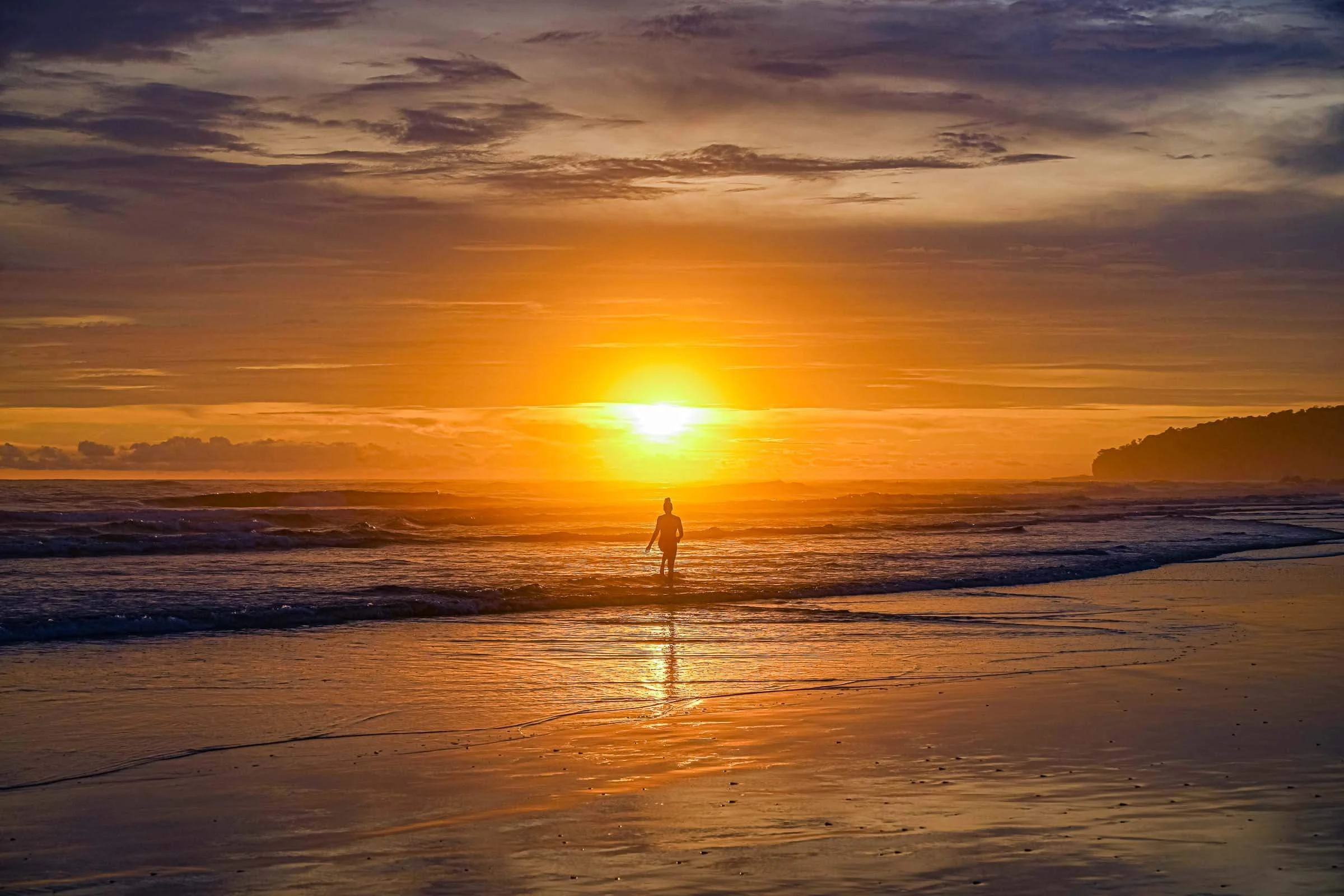 womans silhouette in a costa rica sunset