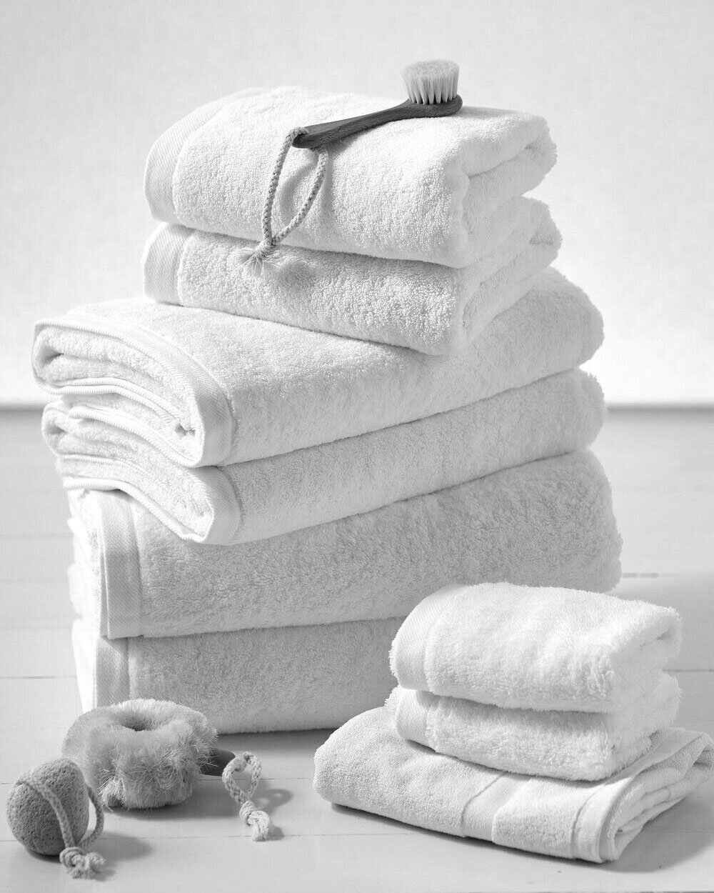 Blanche-Rose-Towels-01.jpg
