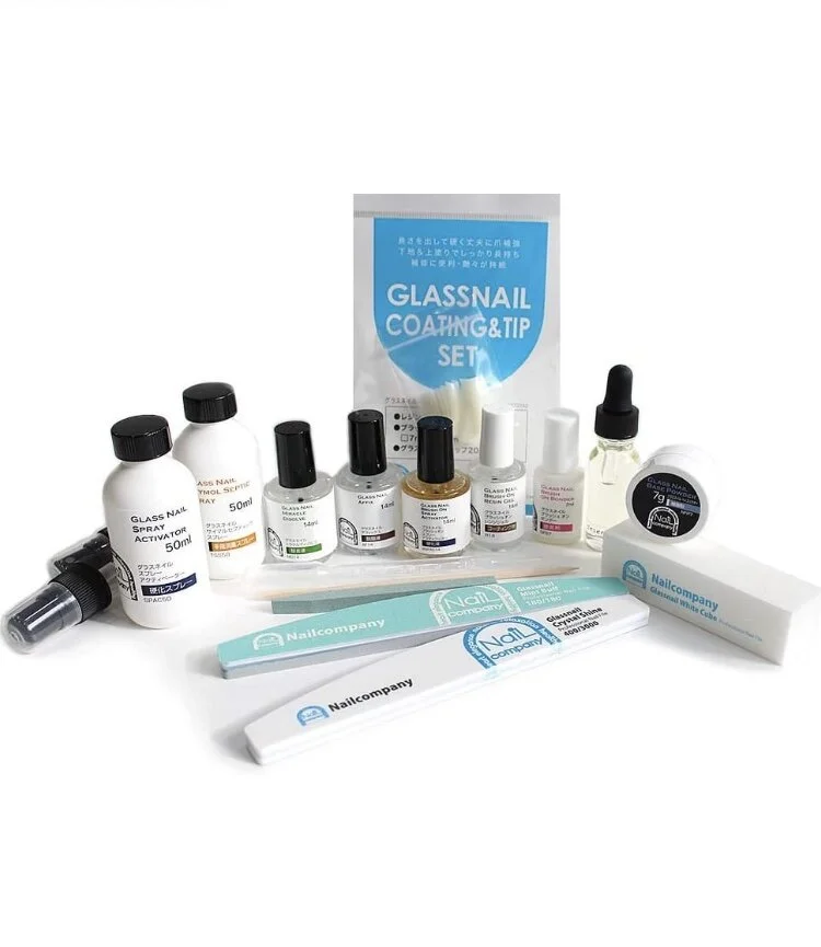 グラスネイルで爪を強化！　ジュン