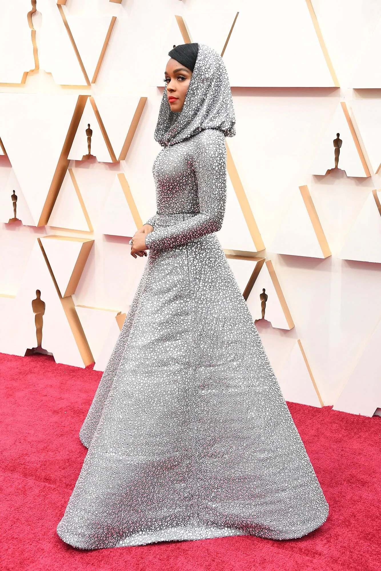 janelle-monae-oscars-2020-red-carpet-2.jpg