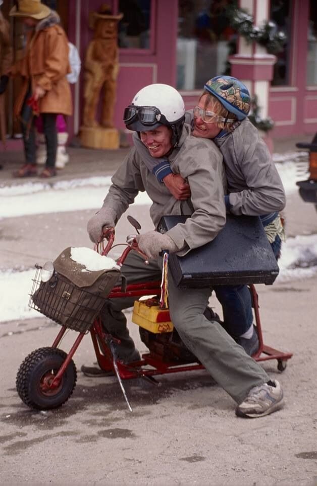 Jim Carey and Jeff Daniels on their way to exotic Aspen in Dumb and Dumber.