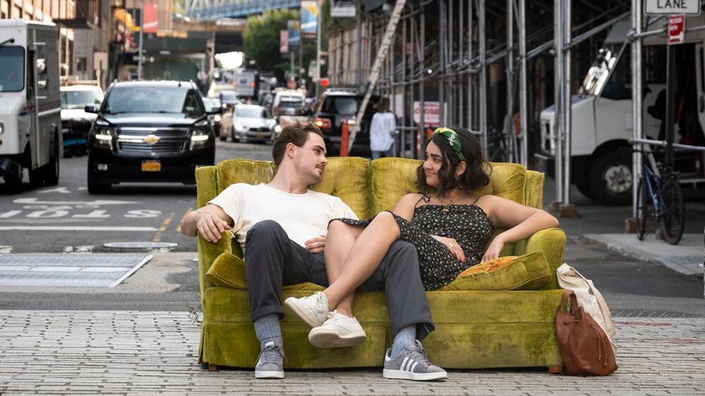 Geraldine Viswanathan and Dacre Montgomery in The Broken Hearts Gallery.