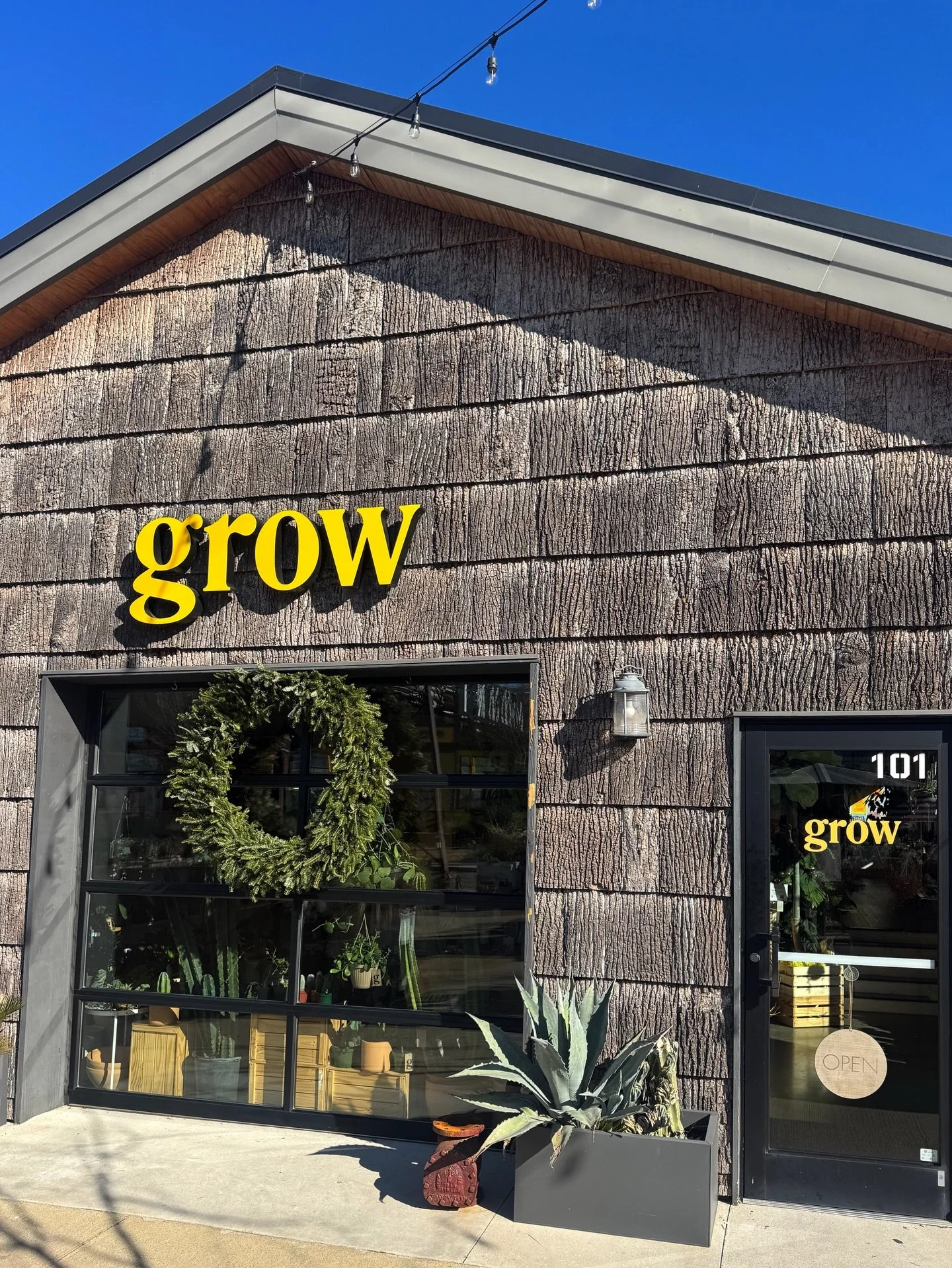 still have gifts to check off your list?  don&rsquo;t panic&hellip;we&rsquo;re extending our hours for this last crunch time week!

thurs + fri | 10a - 7p
sat | 10a - 8p
sun - tues | 10a - 7p
wed | 10a - 4p
thurs | closed