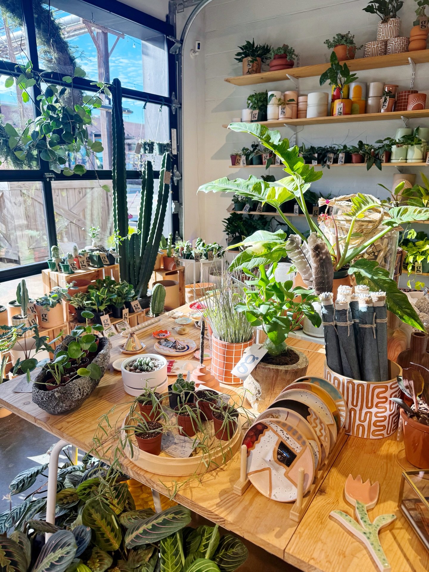 alrighty, it&rsquo;s officially crunch time!

shop is open 10-7 today!